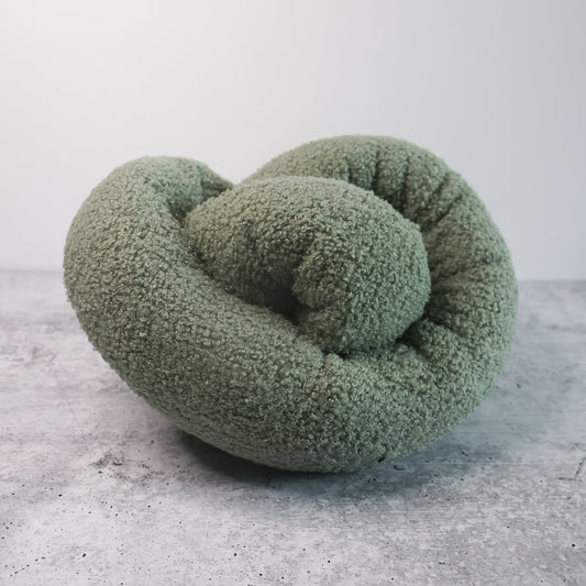 Sage Enrichment Knot